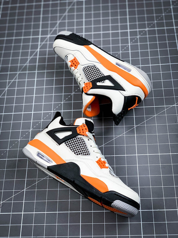 AIR JORDAN 4