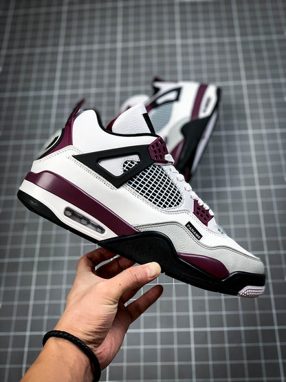 AIR JORDAN 4