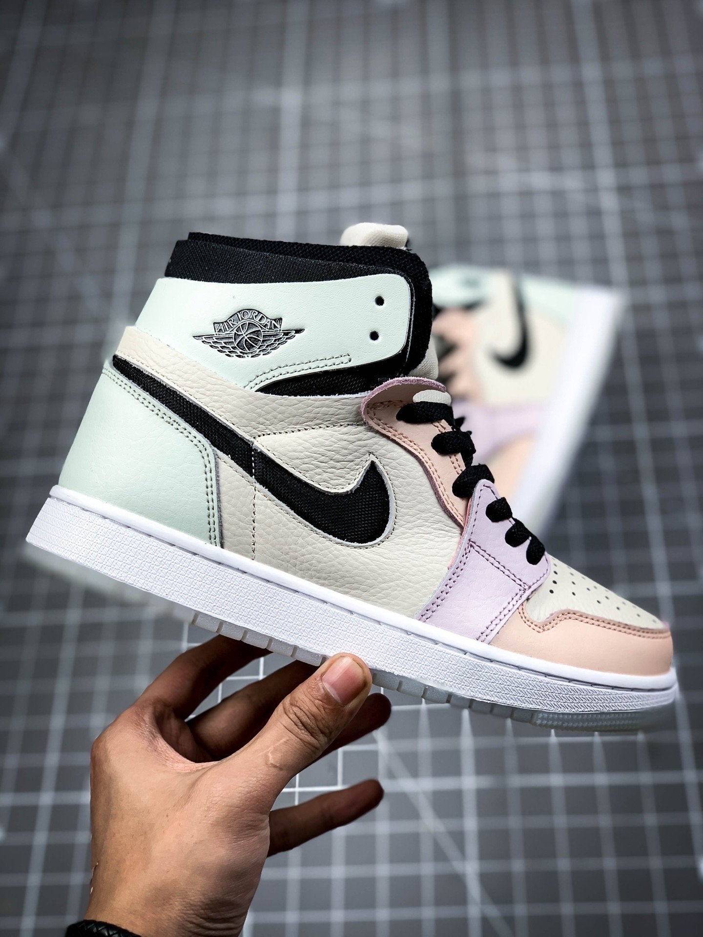 AIR JORDAN 1 HIGH