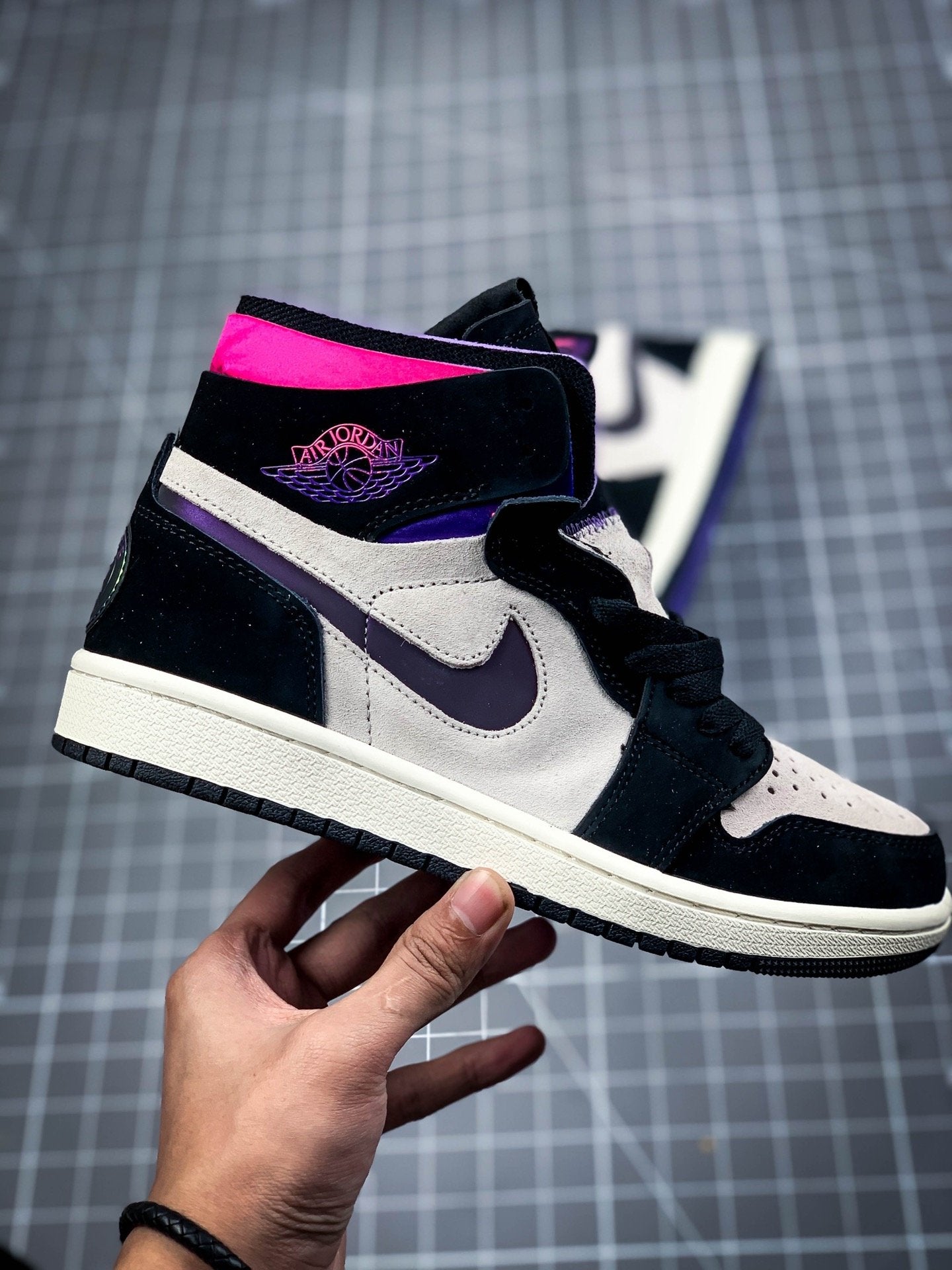 AIR JORDAN 1 HIGH